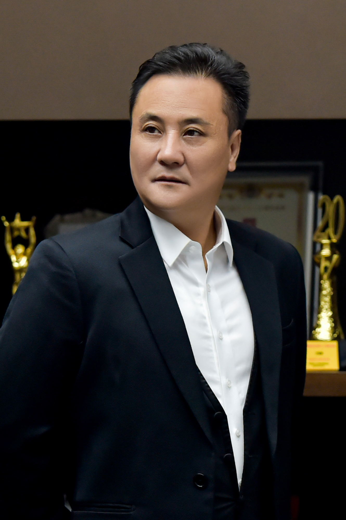 热烈祝贺鸟王艾雅康先生获得中国生物多样性保护与绿色发展基金会颁发的2021年度荣誉证书